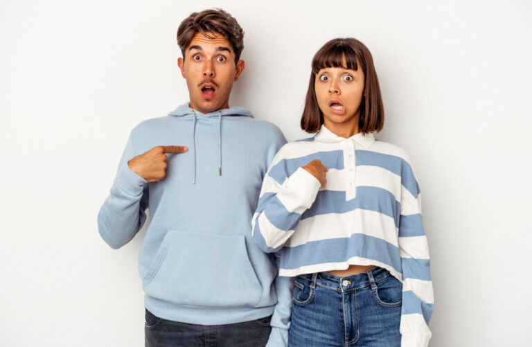 Friends with benefits – co to jest? Jak działa relacja FWB? fwb